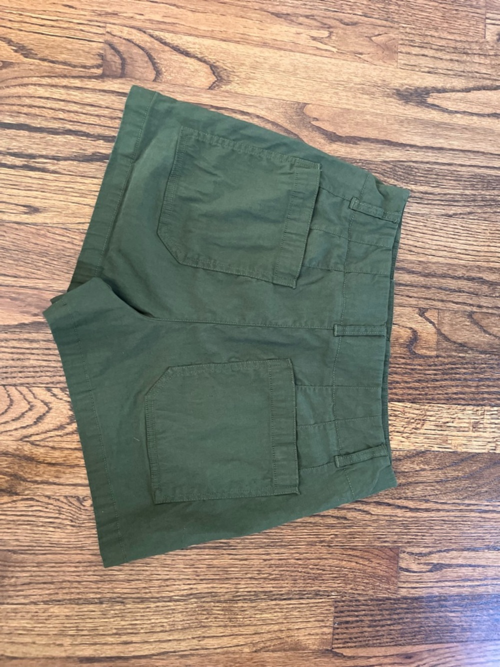 Anthropologie Maeve Classic Olive Green High-Rise Shorts - size 30 - Picture 2 of 4